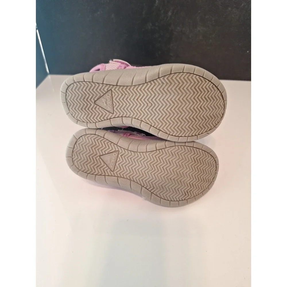 OshKosh B'gosh Adjustable Girl's Water Shoe - Size 11